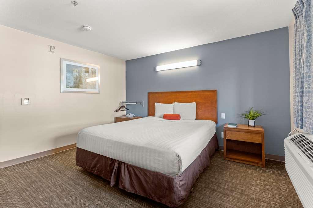 At Hotel Rohnert Park